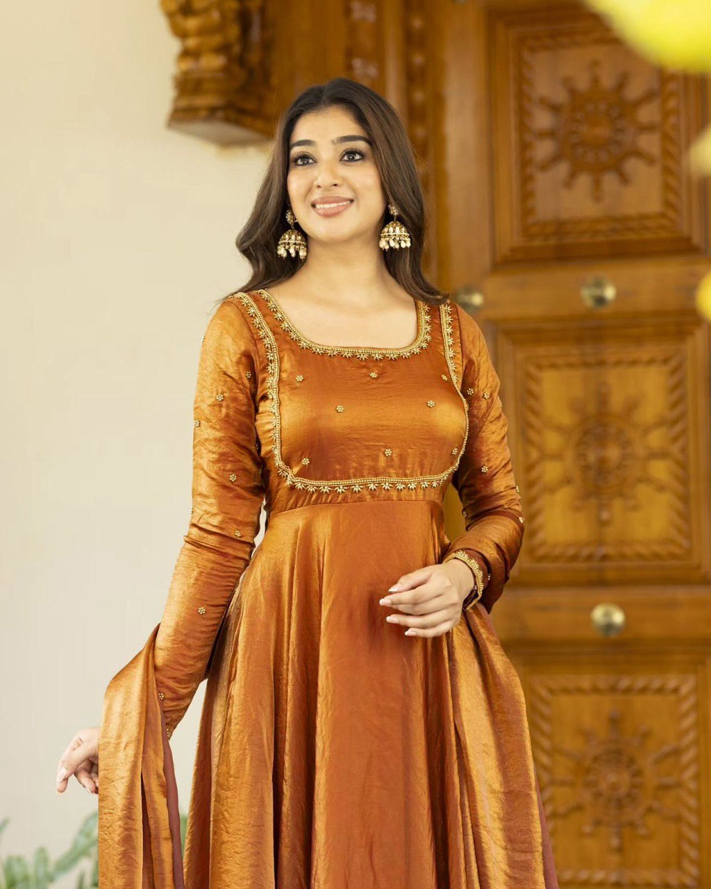 Presenting Heavy Fendi silk Anarkali set