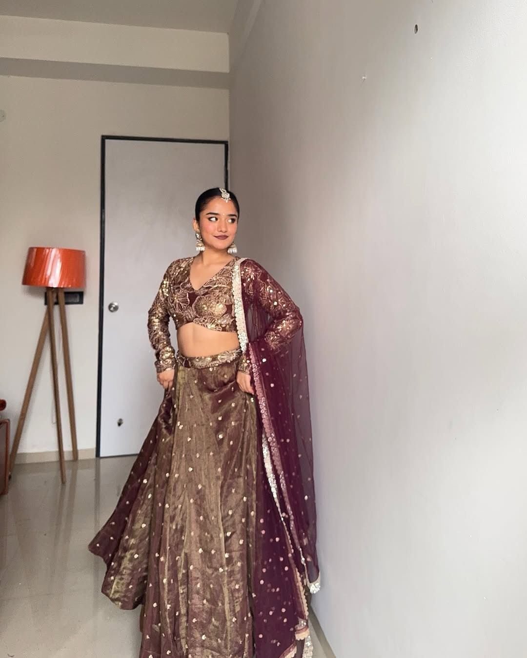 BEAUTIFUL JIMI CHOO SEQUENCE WORK LEHENGA CHOLI